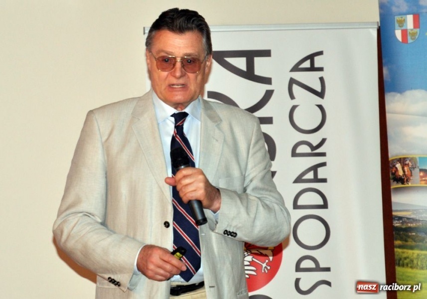 Zdjęcie w galerii na portalu naszraciborz.pl: Filary z profesorem Blikle wiadomości z regionu