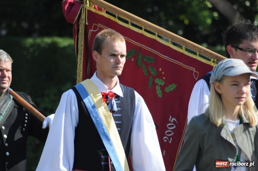 Zdjęcie w galerii na portalu naszraciborz.pl: W Tworkowie odrodziła się dawna tradycja wiadomości z regionu