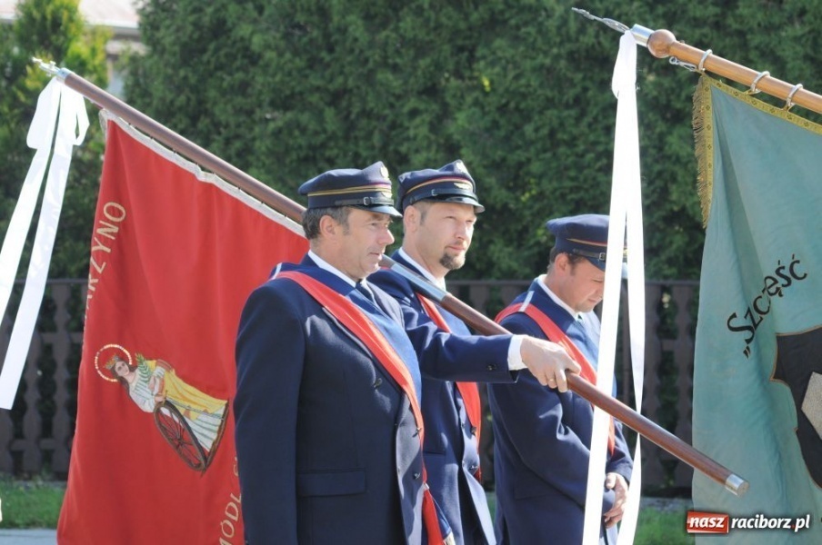 Zdjęcie w galerii na portalu naszraciborz.pl: W Tworkowie odrodziła się dawna tradycja wiadomości z regionu