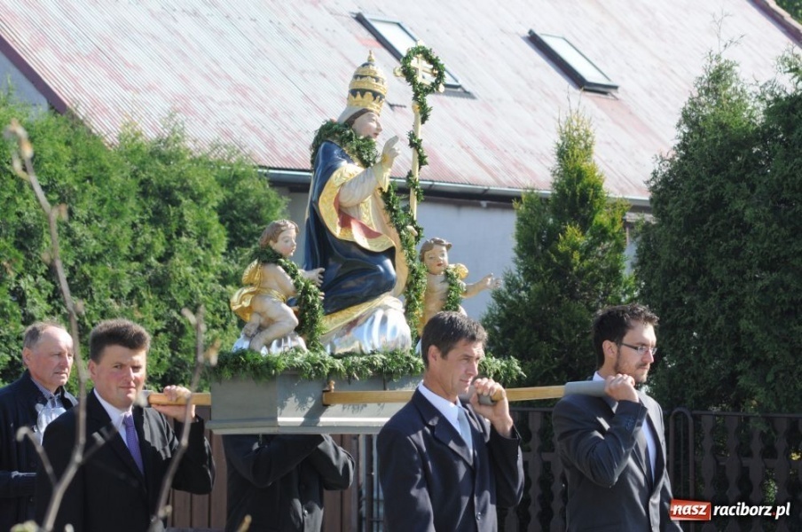 Zdjęcie w galerii na portalu naszraciborz.pl: W Tworkowie odrodziła się dawna tradycja wiadomości z regionu