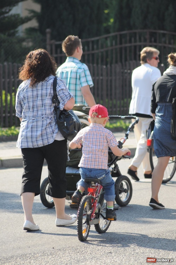 Zdjęcie w galerii na portalu naszraciborz.pl: W Tworkowie odrodziła się dawna tradycja wiadomości z regionu