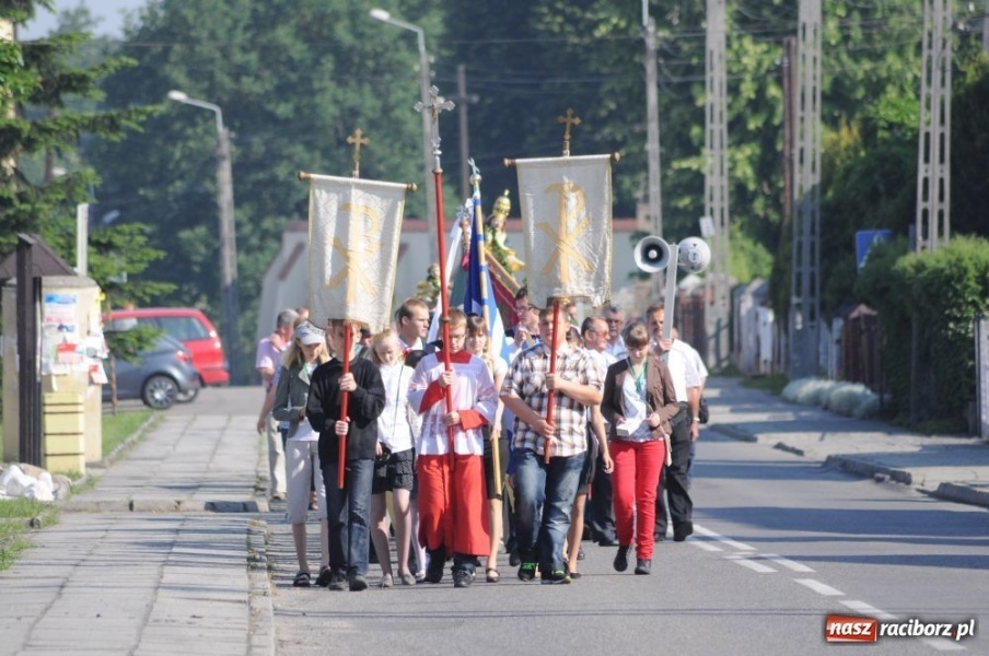 Zdjęcie w galerii na portalu naszraciborz.pl: W Tworkowie odrodziła się dawna tradycja wiadomości z regionu
