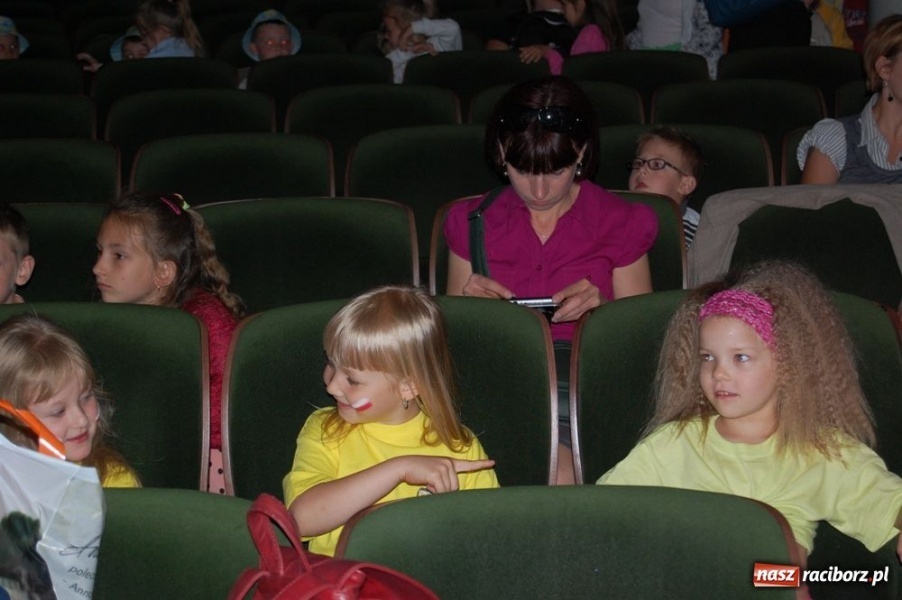 Zdjęcie w galerii na portalu naszraciborz.pl: Koko Koko Euro spoko w RCK wiadomości z regionu