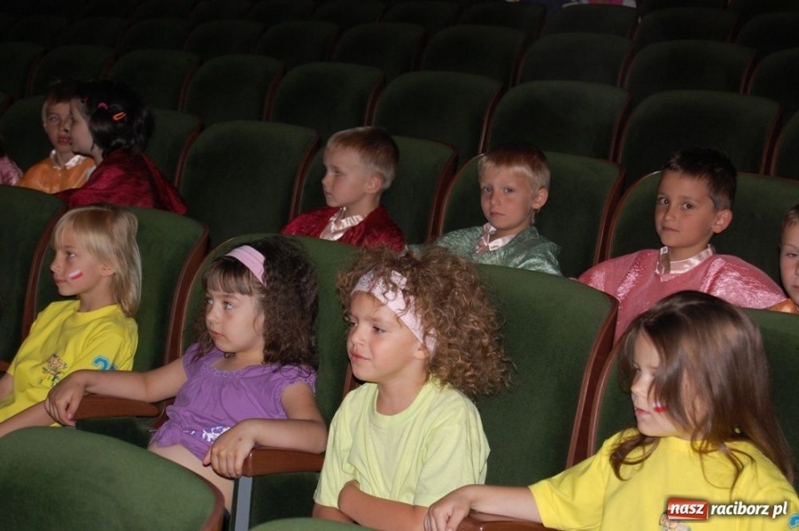 Zdjęcie w galerii na portalu naszraciborz.pl: Koko Koko Euro spoko w RCK wiadomości z regionu