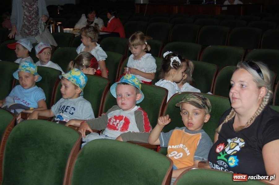 Zdjęcie w galerii na portalu naszraciborz.pl: Koko Koko Euro spoko w RCK wiadomości z regionu