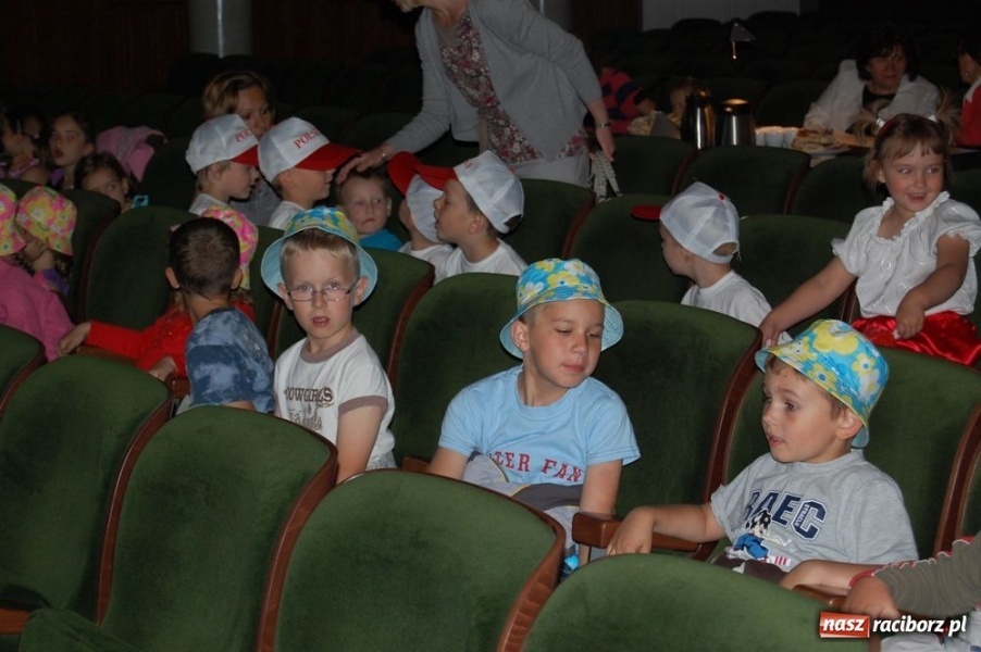 Zdjęcie w galerii na portalu naszraciborz.pl: Koko Koko Euro spoko w RCK wiadomości z regionu