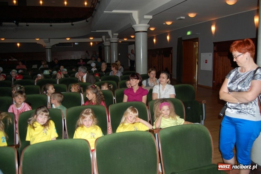 Zdjęcie w galerii na portalu naszraciborz.pl: Koko Koko Euro spoko w RCK wiadomości z regionu