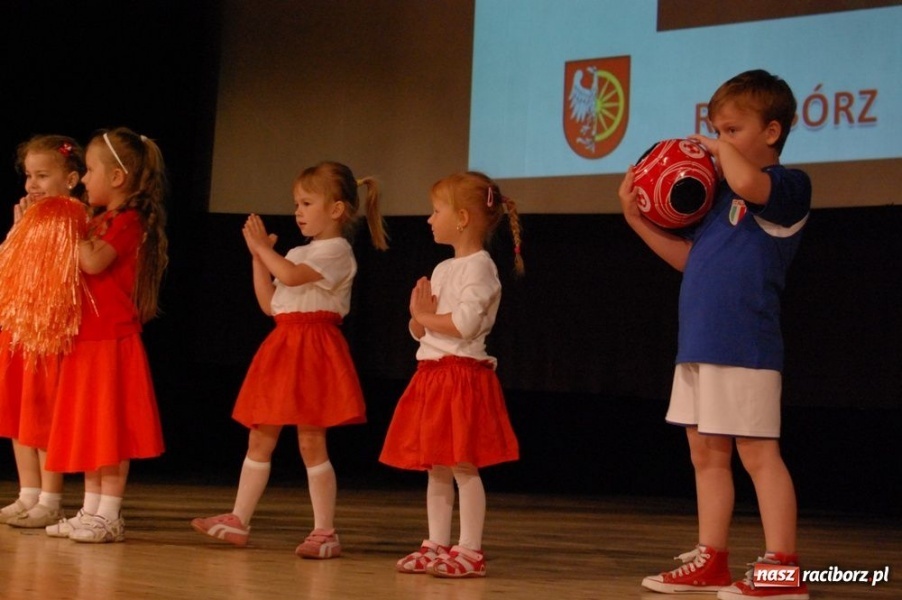 Zdjęcie w galerii na portalu naszraciborz.pl: Koko Koko Euro spoko w RCK wiadomości z regionu