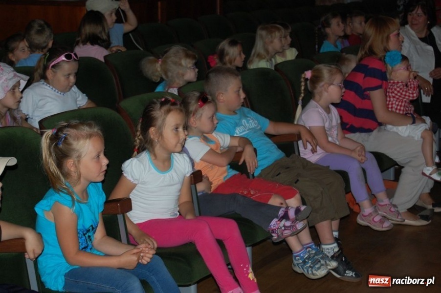 Zdjęcie w galerii na portalu naszraciborz.pl: Koko Koko Euro spoko w RCK wiadomości z regionu