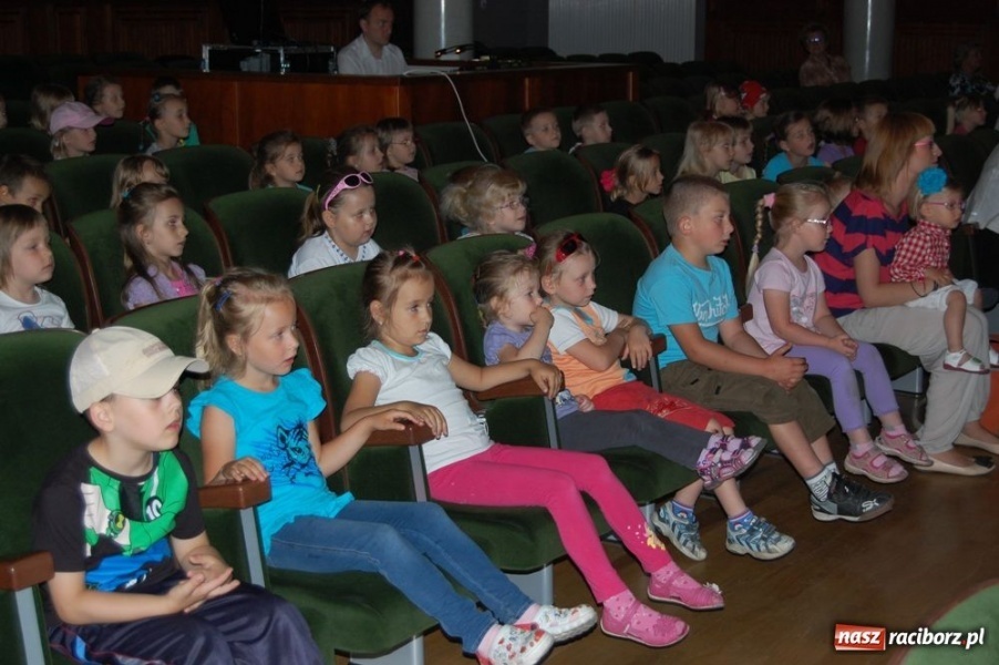 Zdjęcie w galerii na portalu naszraciborz.pl: Koko Koko Euro spoko w RCK wiadomości z regionu