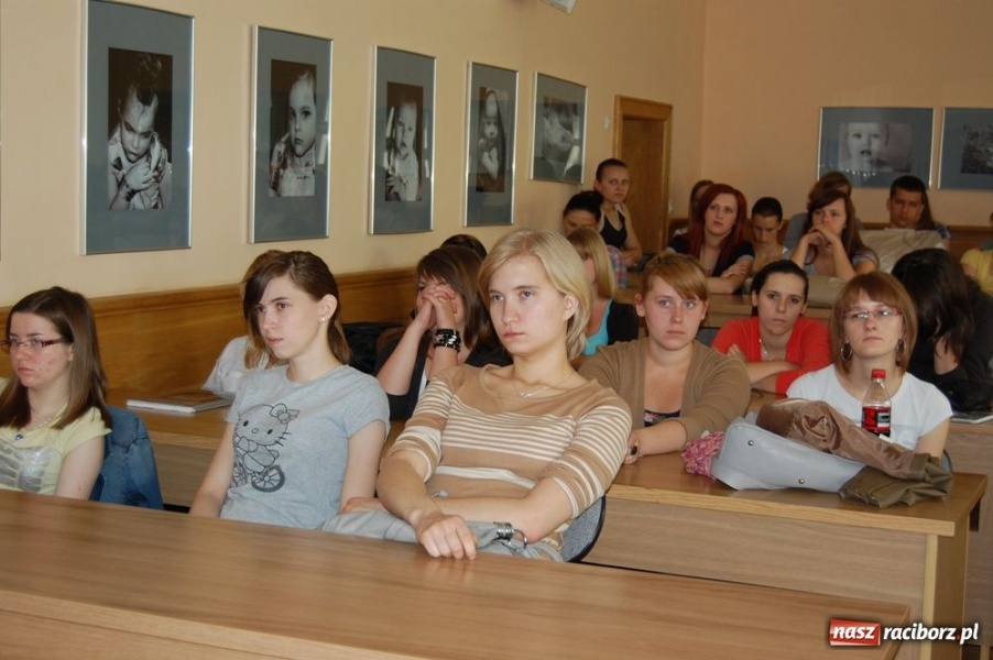 Zdjęcie w galerii na portalu naszraciborz.pl: Pracowniku - to Ty jesteś ważny wiadomości z regionu