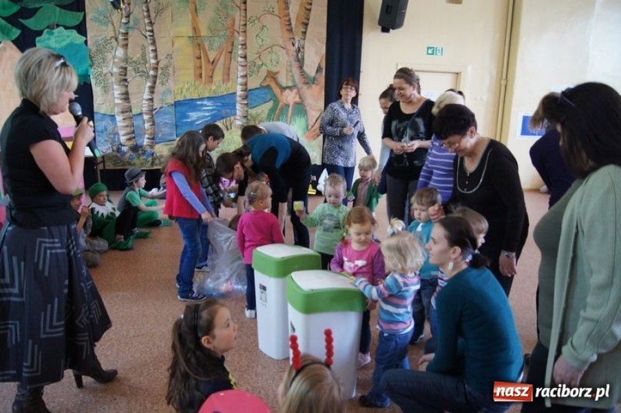 Zdjęcie w galerii na portalu naszraciborz.pl: Eko-lekcja dla maluchów wiadomości z regionu