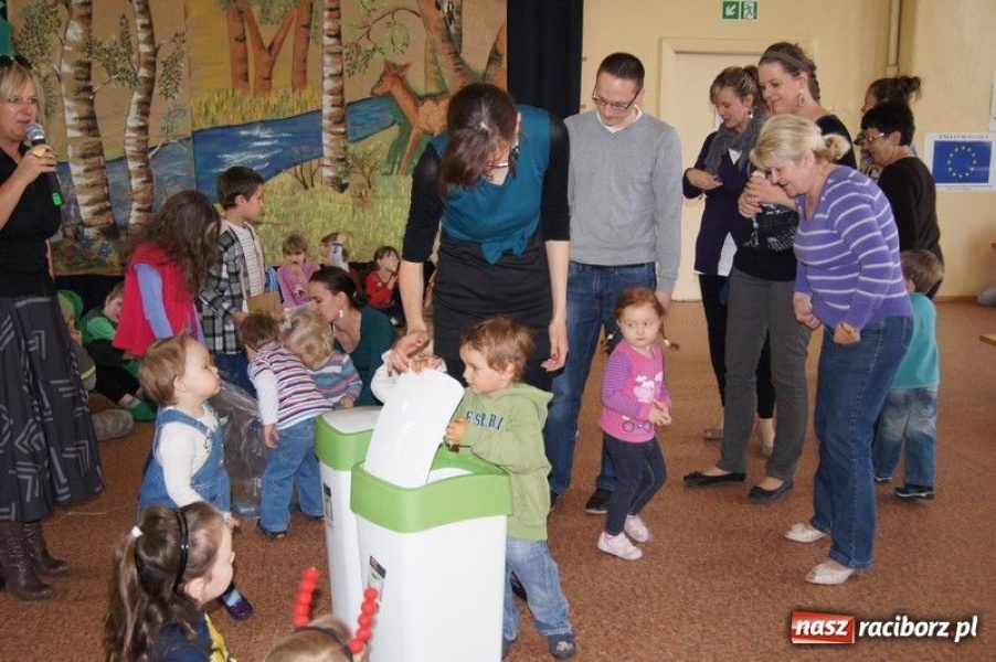 Zdjęcie w galerii na portalu naszraciborz.pl: Eko-lekcja dla maluchów wiadomości z regionu