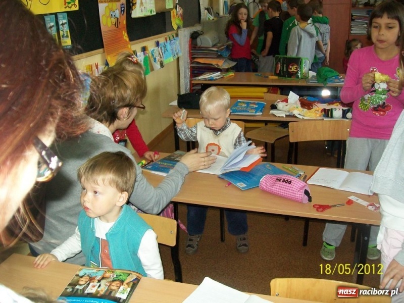 Zdjęcie w galerii na portalu naszraciborz.pl: Eko-lekcja dla maluchów wiadomości z regionu