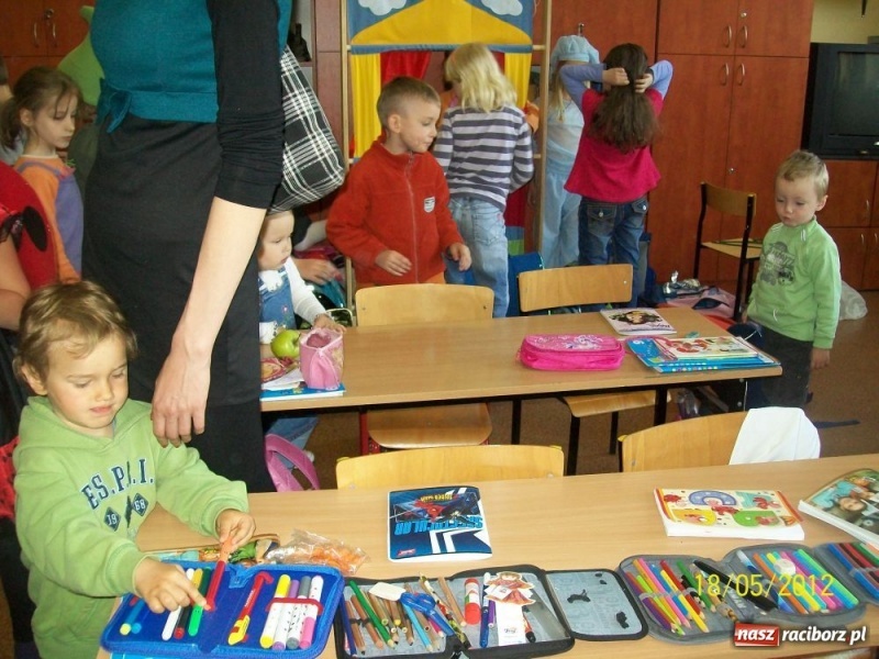Zdjęcie w galerii na portalu naszraciborz.pl: Eko-lekcja dla maluchów wiadomości z regionu