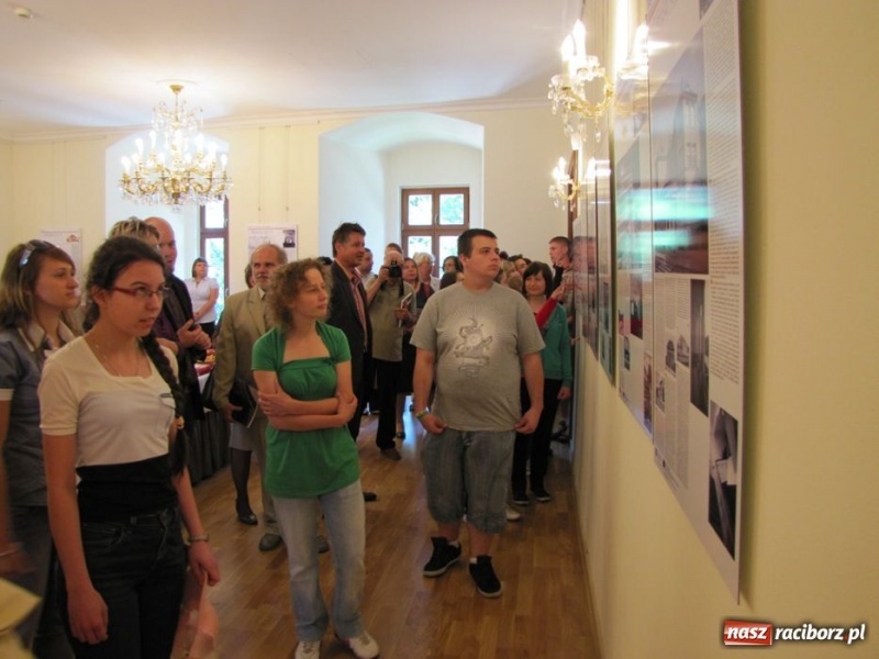 Zdjęcie w galerii na portalu naszraciborz.pl: Pierwsza taka wystawa w Polsce wiadomości z regionu