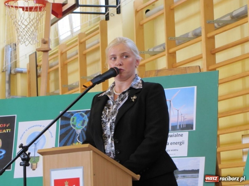 Zdjęcie w galerii na portalu naszraciborz.pl: Ukraińcy na eko-konferencji w II LO wiadomości z regionu