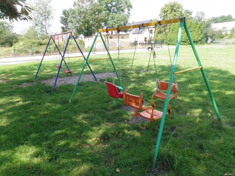 Zdjęcie w galerii na portalu naszraciborz.pl: NIVEA buduje nowoczesne i bezpieczne place zabaw w Twojej okolicy! wiadomości z regionu