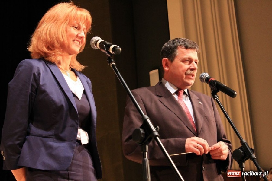 Zdjęcie w galerii na portalu naszraciborz.pl: Z biegiem Odry, XI edycja Bajtel Gali wiadomości z regionu