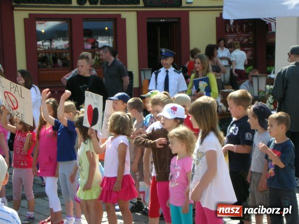 Zdjęcie w galerii na portalu naszraciborz.pl: Światowy Dzień bez Papierosa wiadomości z regionu