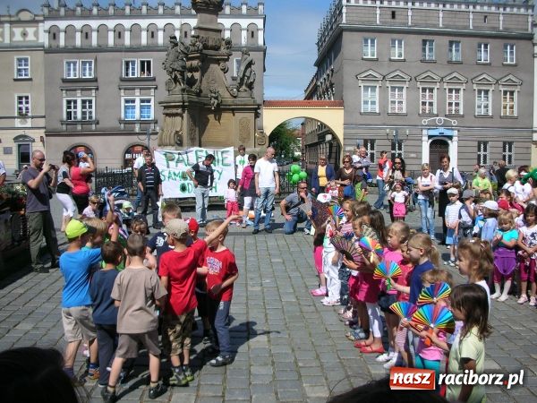 Zdjęcie w galerii na portalu naszraciborz.pl: Światowy Dzień bez Papierosa wiadomości z regionu