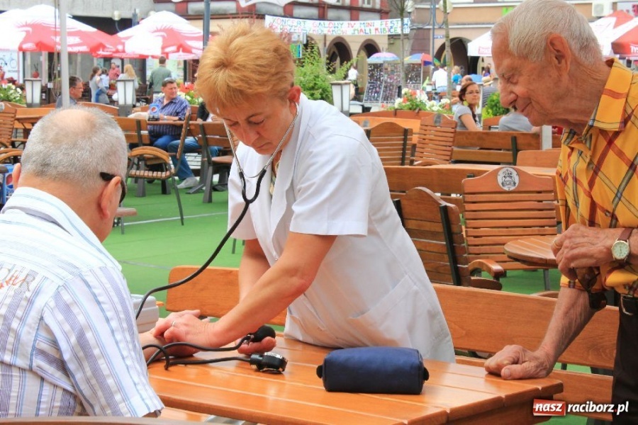 Zdjęcie w galerii na portalu naszraciborz.pl: Światowy Dzień bez Papierosa wiadomości z regionu