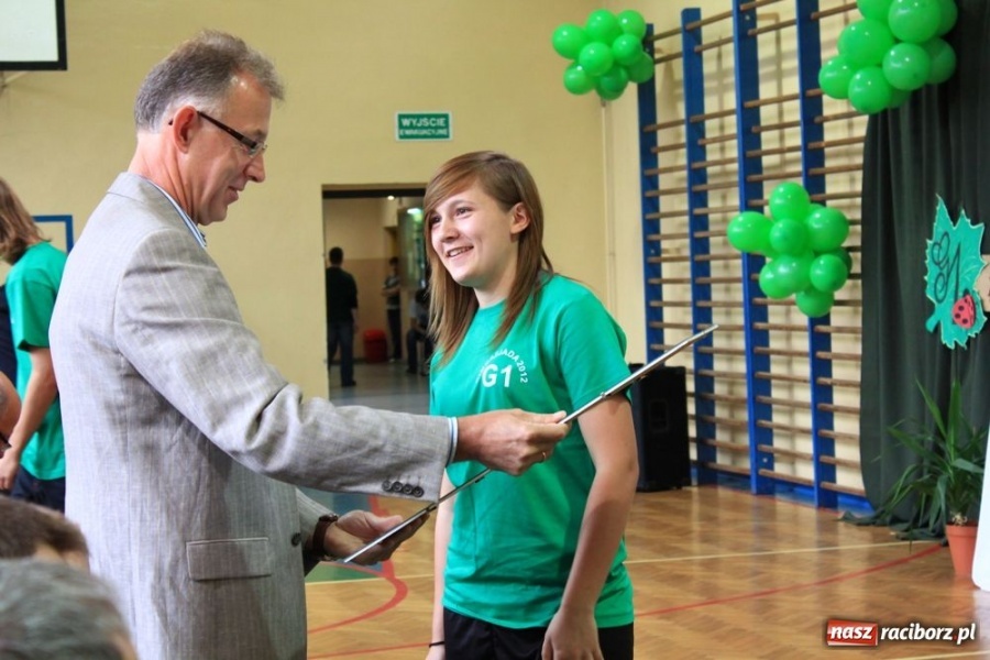 Zdjęcie w galerii na portalu naszraciborz.pl: Oficjalne otwarcie Orlika przy G 1 wiadomości z regionu