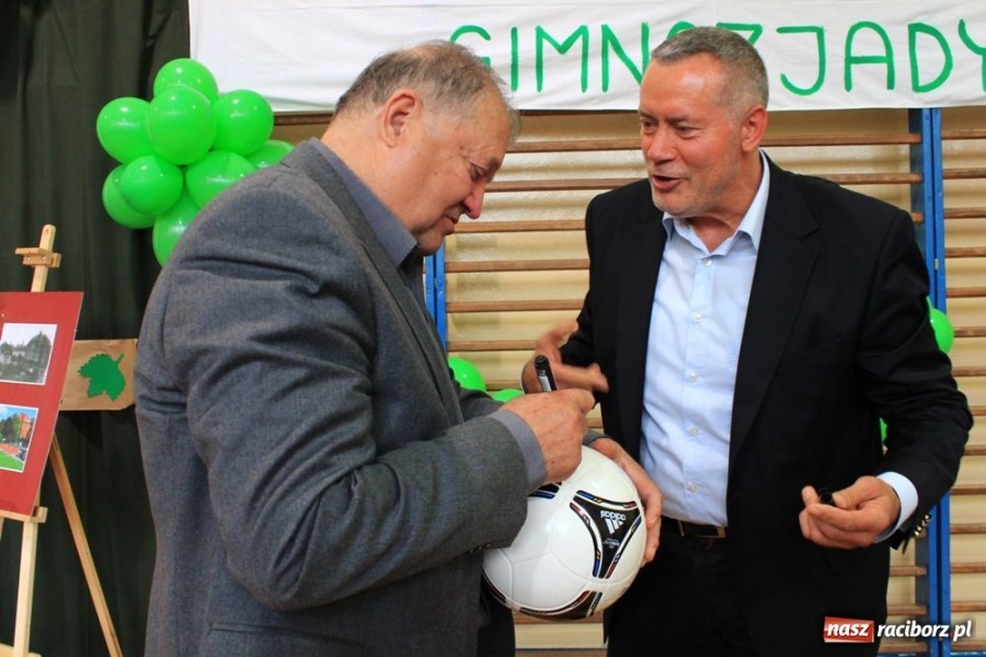 Zdjęcie w galerii na portalu naszraciborz.pl: Oficjalne otwarcie Orlika przy G 1 wiadomości z regionu