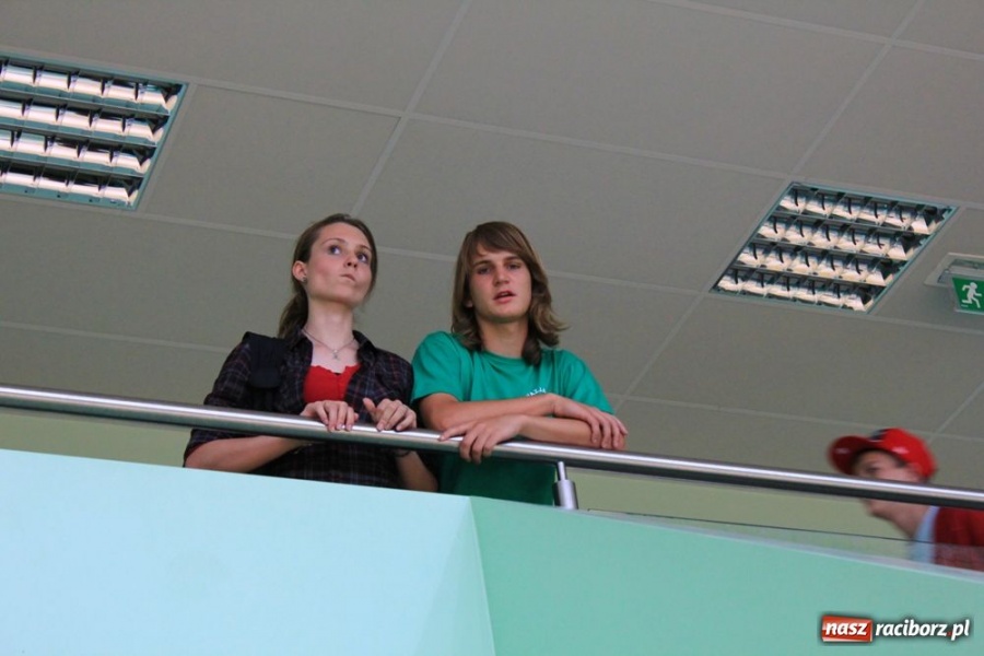 Zdjęcie w galerii na portalu naszraciborz.pl: Gimnazjaliści rywalizowali w Arenie Rafako wiadomości z regionu