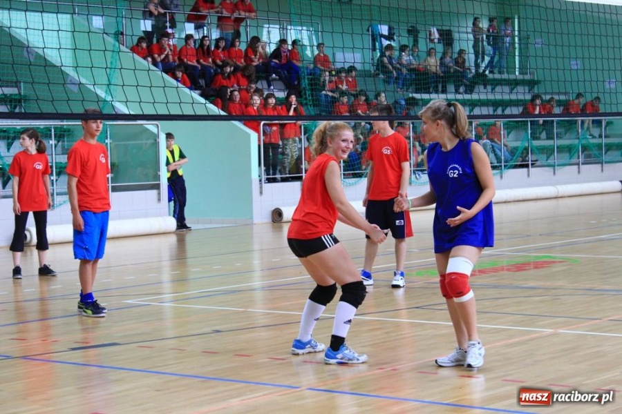 Zdjęcie w galerii na portalu naszraciborz.pl: Gimnazjaliści rywalizowali w Arenie Rafako wiadomości z regionu