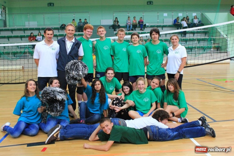 Zdjęcie w galerii na portalu naszraciborz.pl: Gimnazjaliści rywalizowali w Arenie Rafako wiadomości z regionu