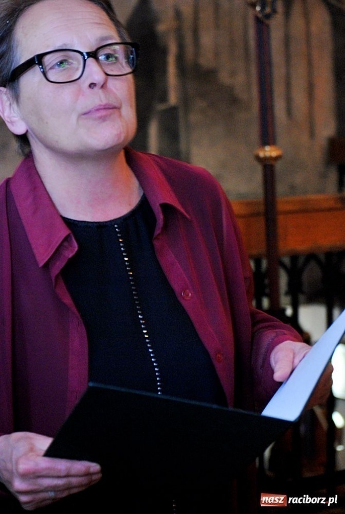 Zdjęcie w galerii na portalu naszraciborz.pl: Z hukiem rozpoczęli wieczór w Muzeum wiadomości z regionu