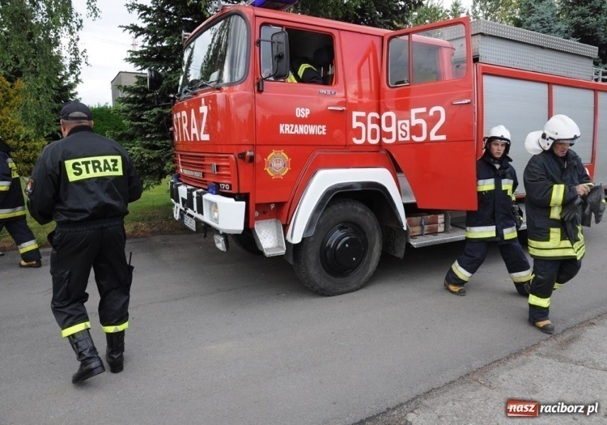 Zdjęcie w galerii na portalu naszraciborz.pl: Pożar magazynu w RSP Krzanowice wiadomości z regionu