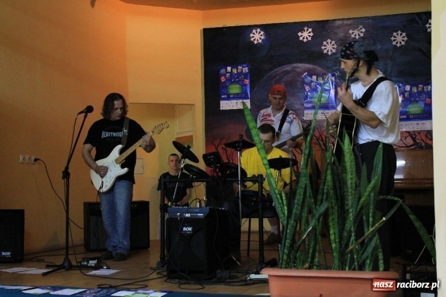 Zdjęcie w galerii na portalu naszraciborz.pl: Więźniowie spotkali się ze swoimi dziećmi wiadomości z regionu