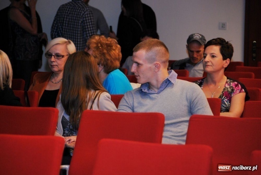 Zdjęcie w galerii na portalu naszraciborz.pl: Fascynujący świat filmu na zamku wiadomości z regionu