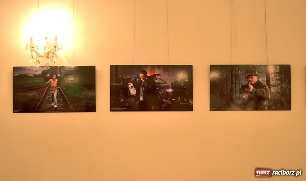 Zdjęcie w galerii na portalu naszraciborz.pl: Fascynujący świat filmu na zamku wiadomości z regionu