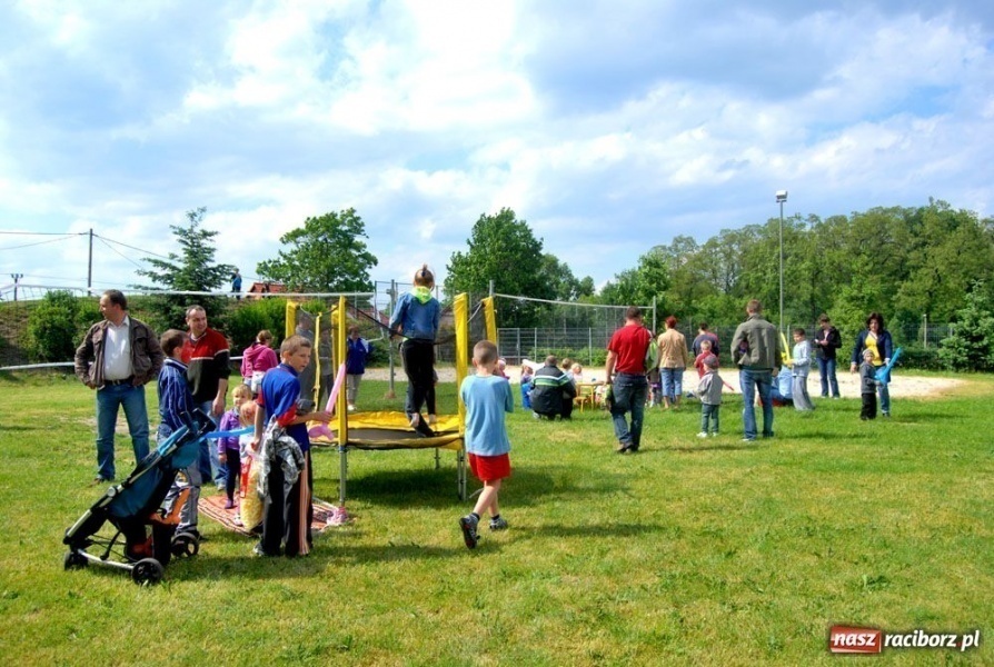 Zdjęcie w galerii na portalu naszraciborz.pl: Kopciuszek z humorem na Ocicach wiadomości z regionu