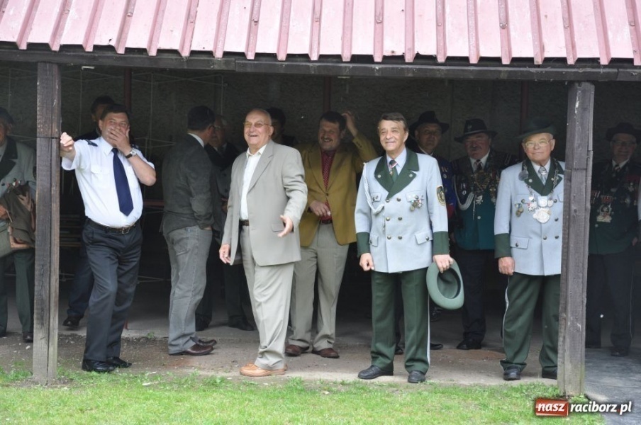 Zdjęcie w galerii na portalu naszraciborz.pl: Mamy nowego króla. Wójt najcelniej wiadomości z regionu