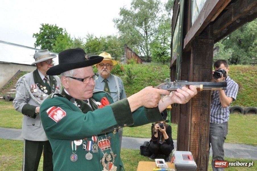 Zdjęcie w galerii na portalu naszraciborz.pl: Mamy nowego króla. Wójt najcelniej wiadomości z regionu