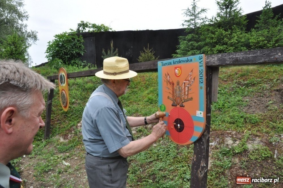 Zdjęcie w galerii na portalu naszraciborz.pl: Mamy nowego króla. Wójt najcelniej wiadomości z regionu