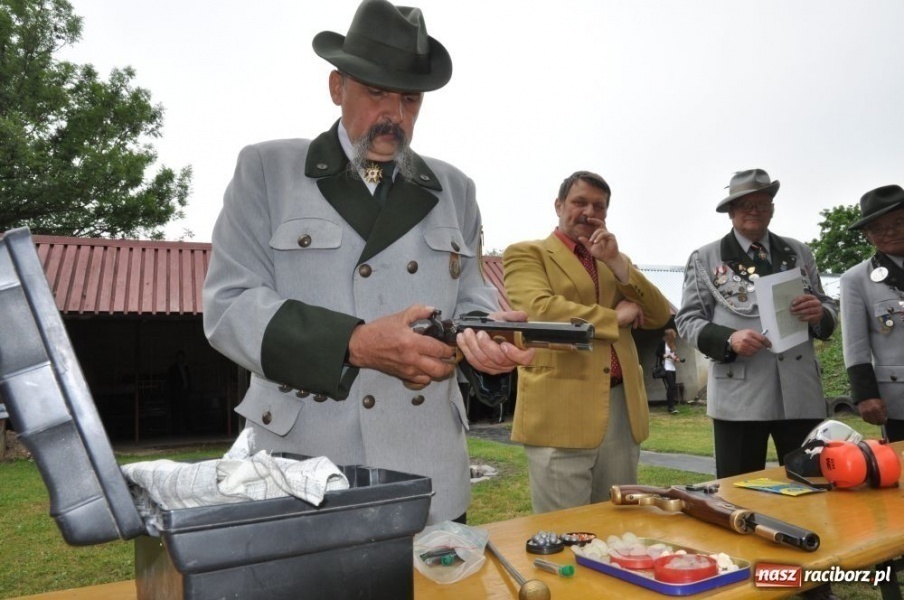 Zdjęcie w galerii na portalu naszraciborz.pl: Mamy nowego króla. Wójt najcelniej wiadomości z regionu