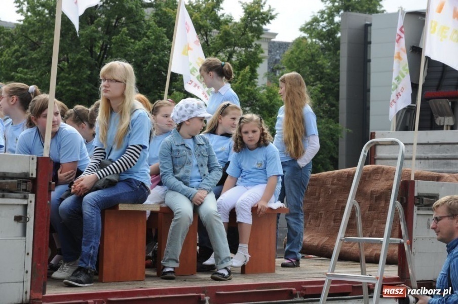 Zdjęcie w galerii na portalu naszraciborz.pl: Raciborski Marsz dla Życia i Rodziny wiadomości z regionu