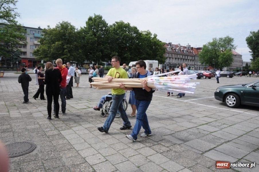 Zdjęcie w galerii na portalu naszraciborz.pl: Raciborski Marsz dla Życia i Rodziny wiadomości z regionu