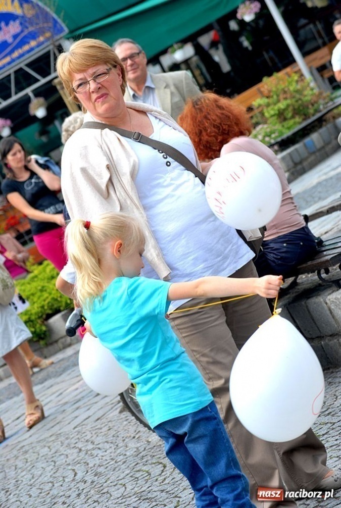 Zdjęcie w galerii na portalu naszraciborz.pl: Raciborski Marsz dla Życia i Rodziny wiadomości z regionu