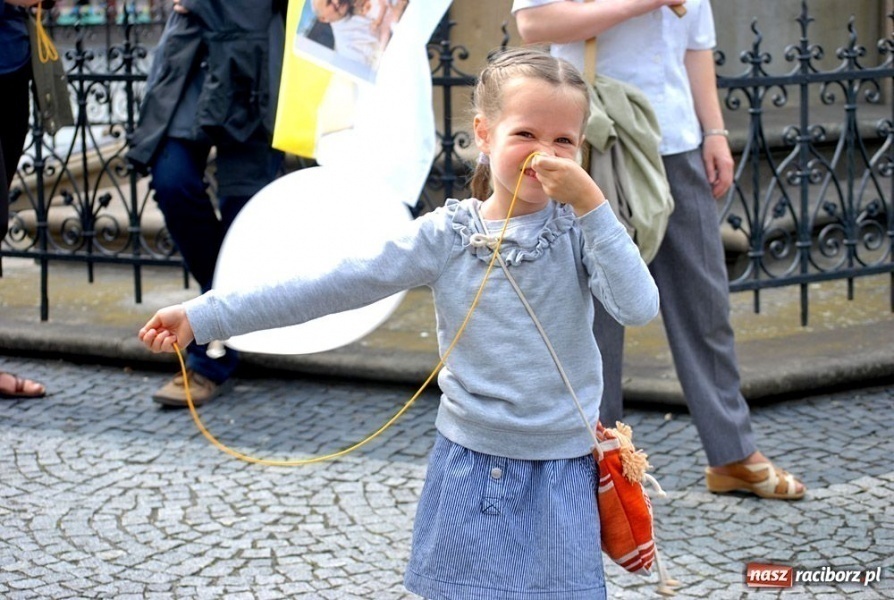 Zdjęcie w galerii na portalu naszraciborz.pl: Raciborski Marsz dla Życia i Rodziny wiadomości z regionu