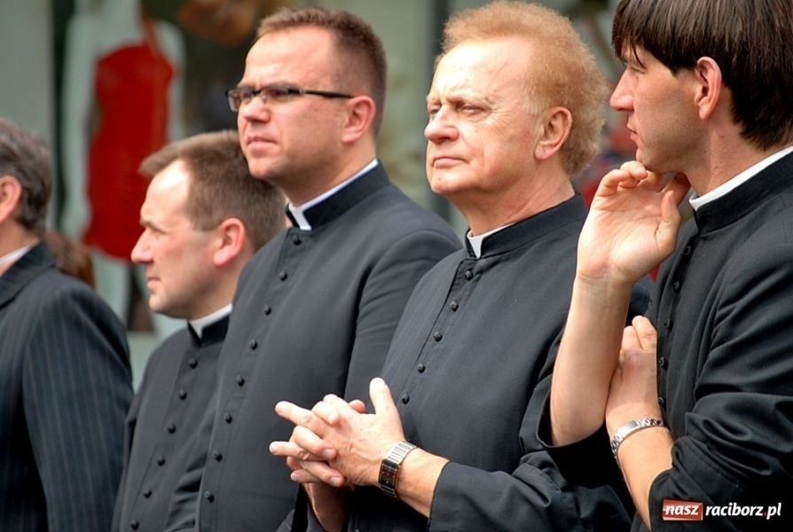 Zdjęcie w galerii na portalu naszraciborz.pl: Raciborski Marsz dla Życia i Rodziny wiadomości z regionu