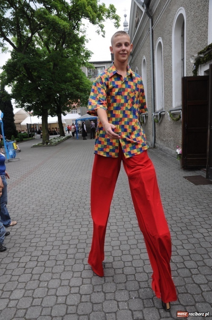 Zdjęcie w galerii na portalu naszraciborz.pl: Na Płoni świętują 80. urodziny parafii wiadomości z regionu