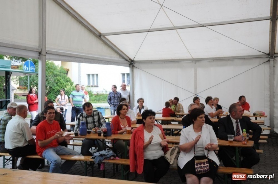 Zdjęcie w galerii na portalu naszraciborz.pl: Na Płoni świętują 80. urodziny parafii wiadomości z regionu