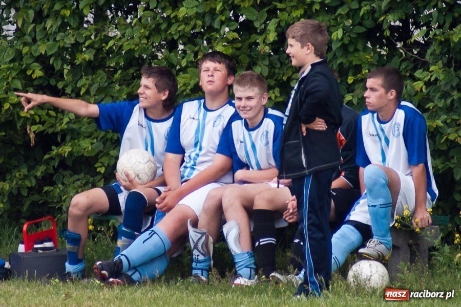 Zdjęcie w galerii na portalu naszraciborz.pl: Juniorzy Markowic lepsi w derbach wiadomości z regionu