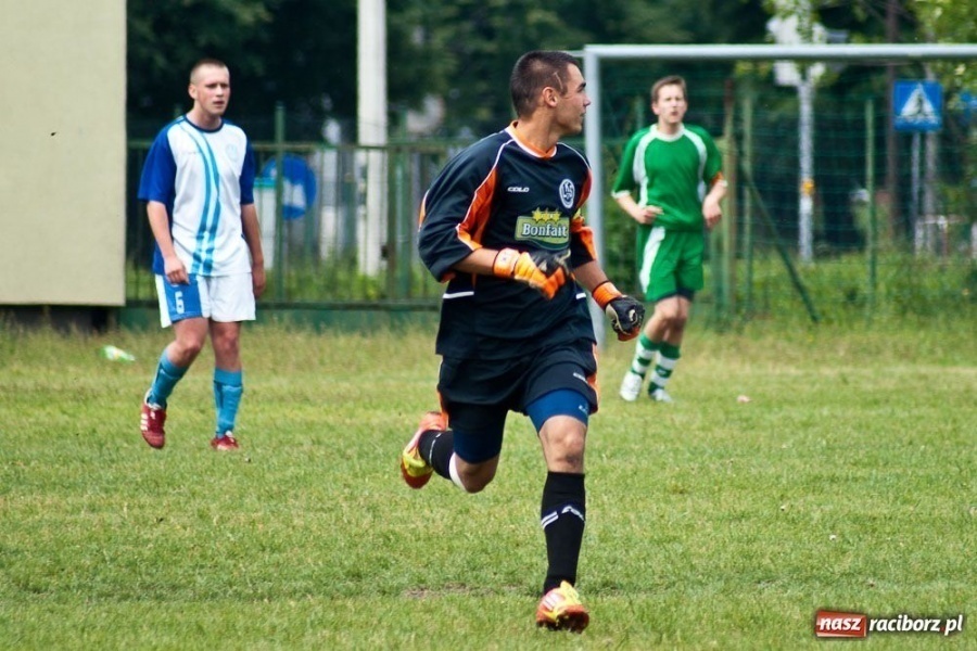 Zdjęcie w galerii na portalu naszraciborz.pl: Juniorzy Markowic lepsi w derbach wiadomości z regionu